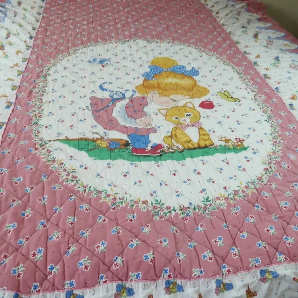 Vintage 70s bedspread